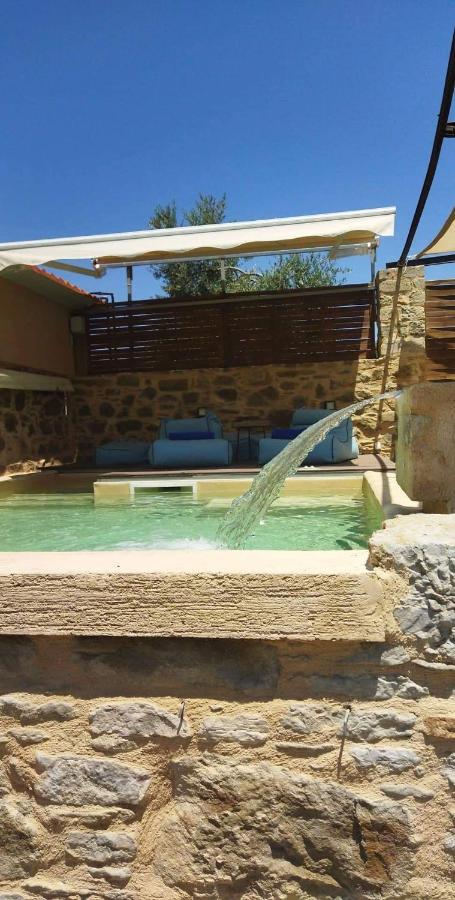 Villa Περιβόλι Του Οδυσσέα Volissos Exterior foto